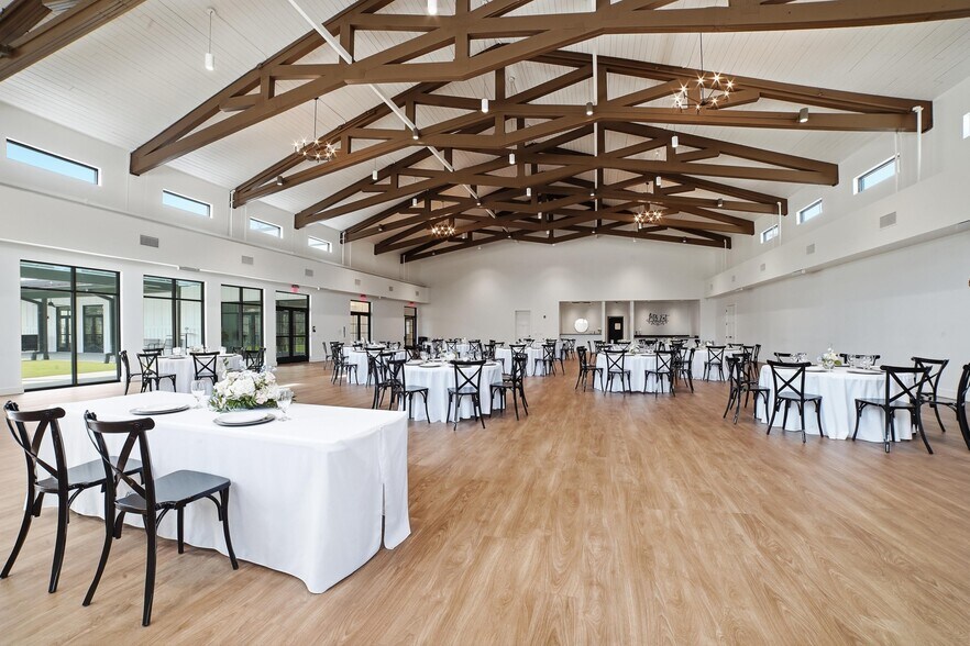 More Photos Of 410 S Paschall Rd, Sunnyvale Specialty For Sale