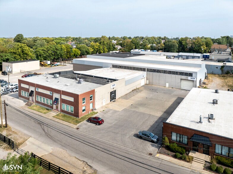 More Photos Of 1115 Delaware Ave, Lexington Warehouse For Lease