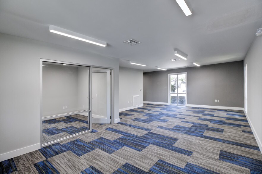 More Photos Of 239 SW 7th Ter, Gainesville Medical For Lease