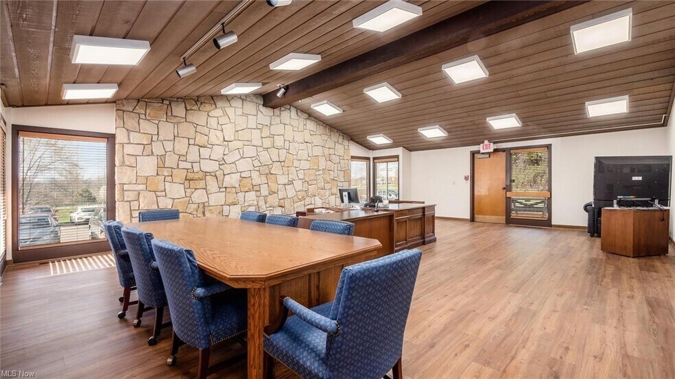 More Photos Of 9711 E Pike Rd, Cambridge Office For Lease