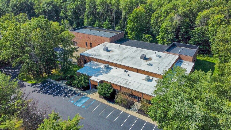 More Photos Of 2392 Route 9, Mechanicville Distribution For Lease