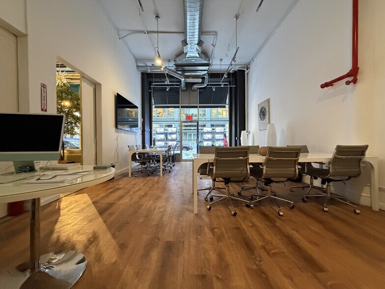 More Photos Of 44 W 24th St, New York Apartments For Sale