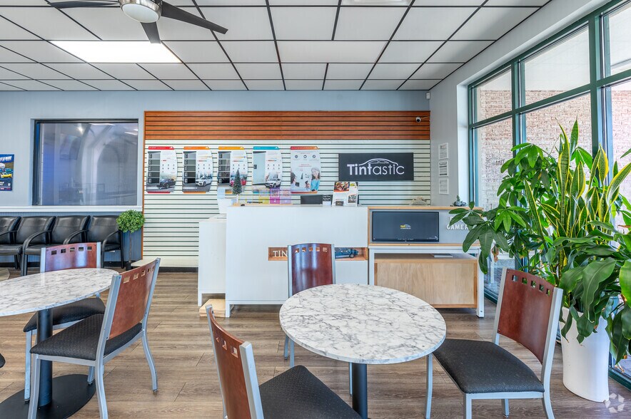 More Photos Of 812 Buford Dr, Lawrenceville Carwash For Sale