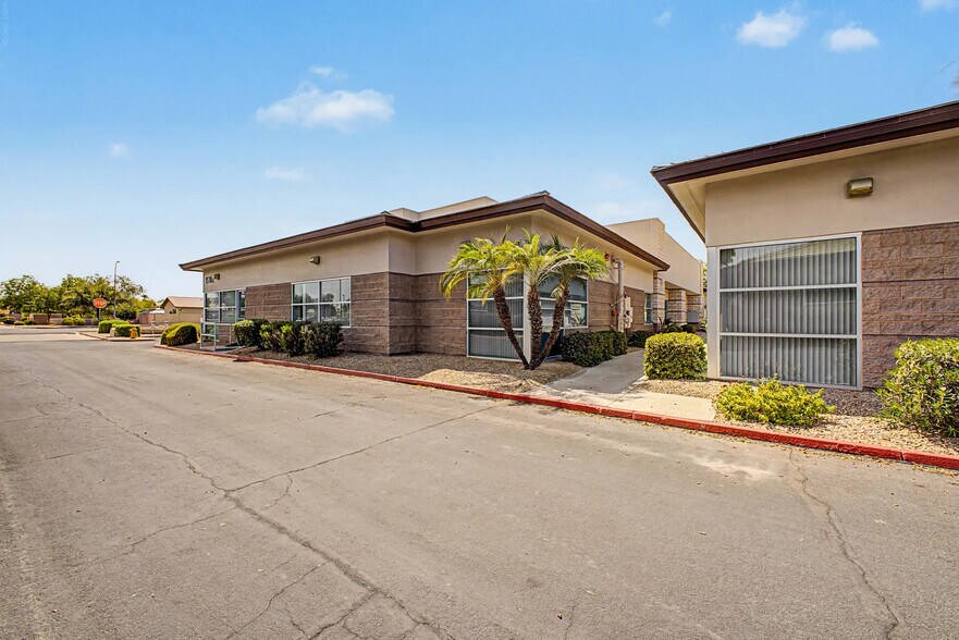 More Photos Of 15182 N 75th Ave, Peoria Medical For Sale