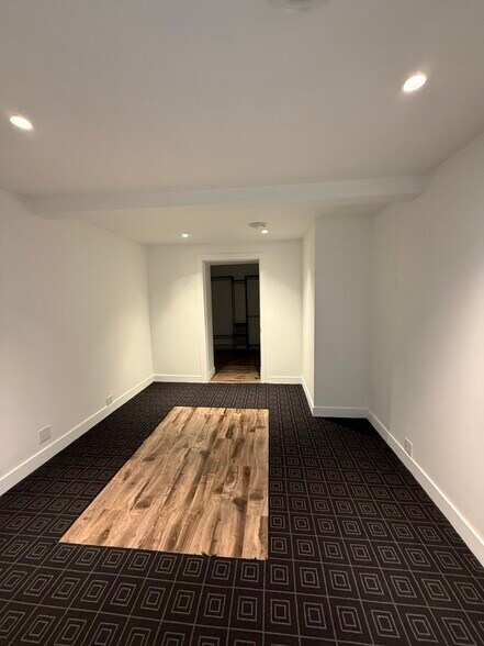 More Photos Of 8218 W Sunset Blvd, West Hollywood Loft Creative Space For Lease