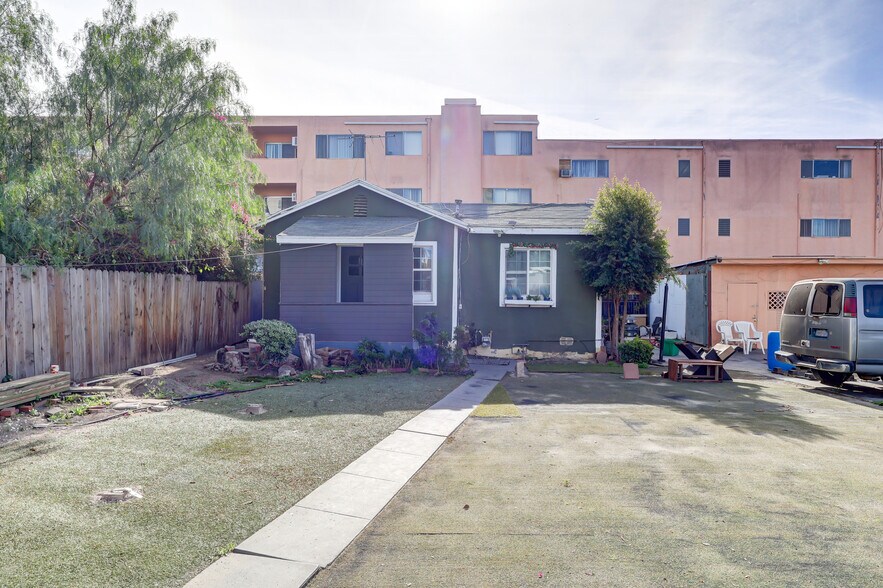 More Photos Of ,  Unknown For Sale