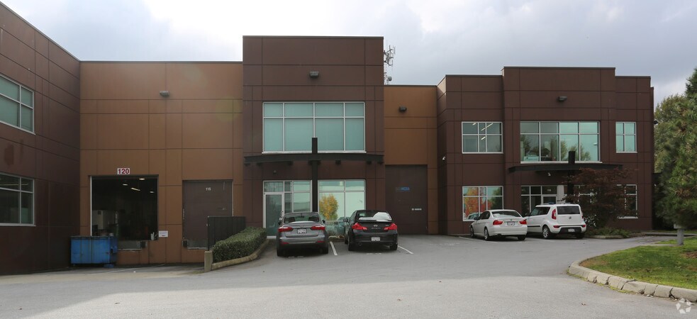 More Photos Of 23000 Fraserwood Way, Richmond Showroom For Lease