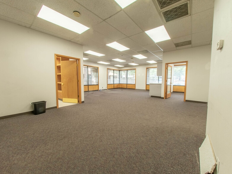 More Photos Of 1515 E Cedar Ave, Flagstaff Office For Lease