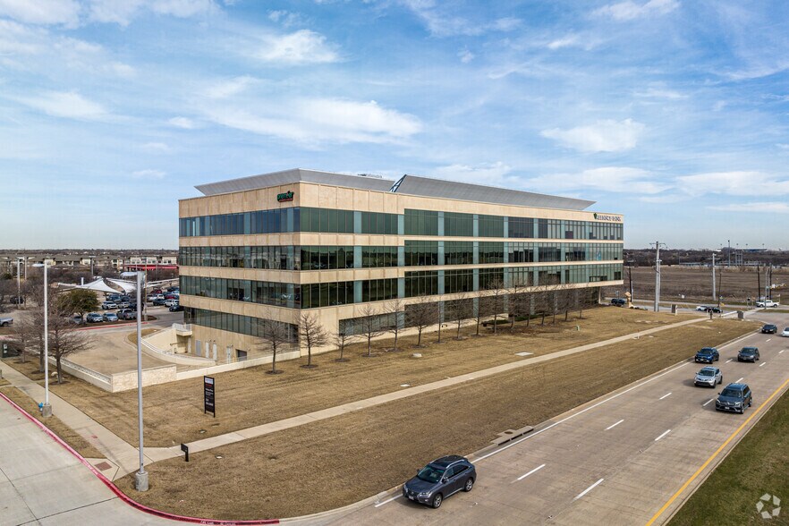 More Photos Of 5900 S Lake Forest Dr, McKinney Office For Lease