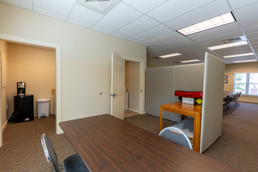 More Photos Of 4520 Mint Hill Village Ln, Mint Hill Medical For Sale