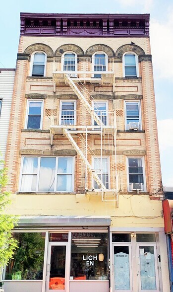 Primary Photo Of 98 Moore St, Brooklyn Storefront Retail Residential For Sale