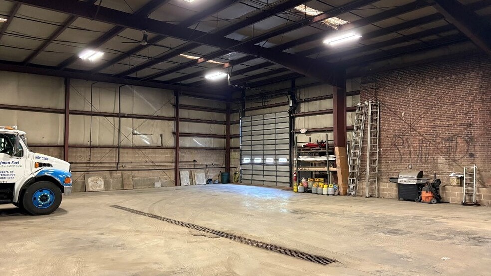 More Photos Of 836 Fairfield Ave, Bridgeport Manufacturing For Sale