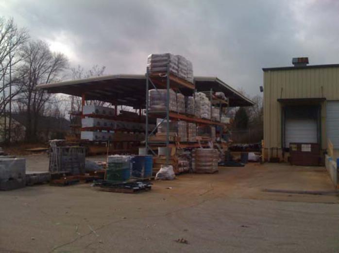 More Photos Of 1030 Thousand Oaks Blvd, Greenville Warehouse For Lease