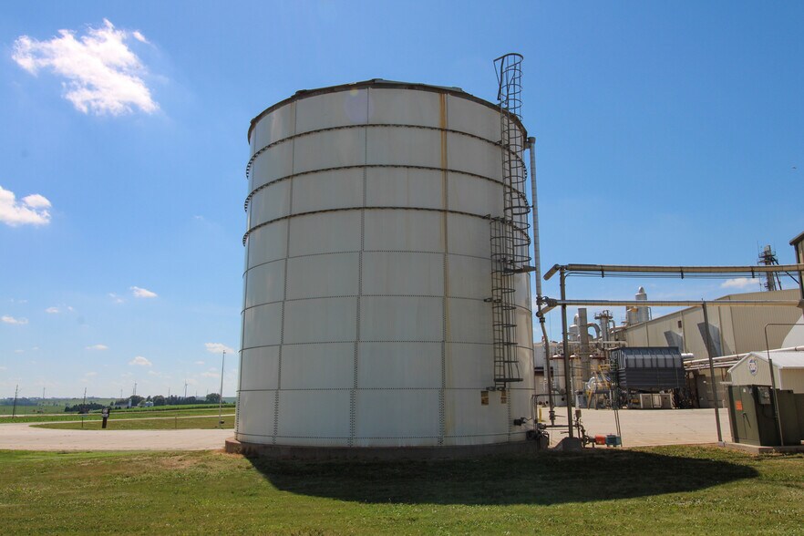 More Photos Of 6059 159th St, Galva Food Processing For Sale