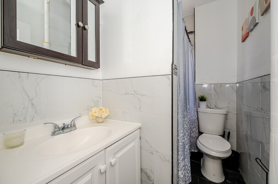 More Photos Of 199-14 32nd Ave, Flushing Storefront Retail Residential For Sale