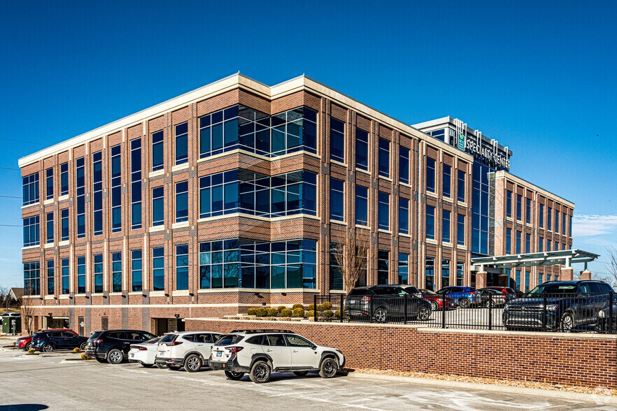 More Photos Of 5100 W 110th St, Overland Park Medical For Lease
