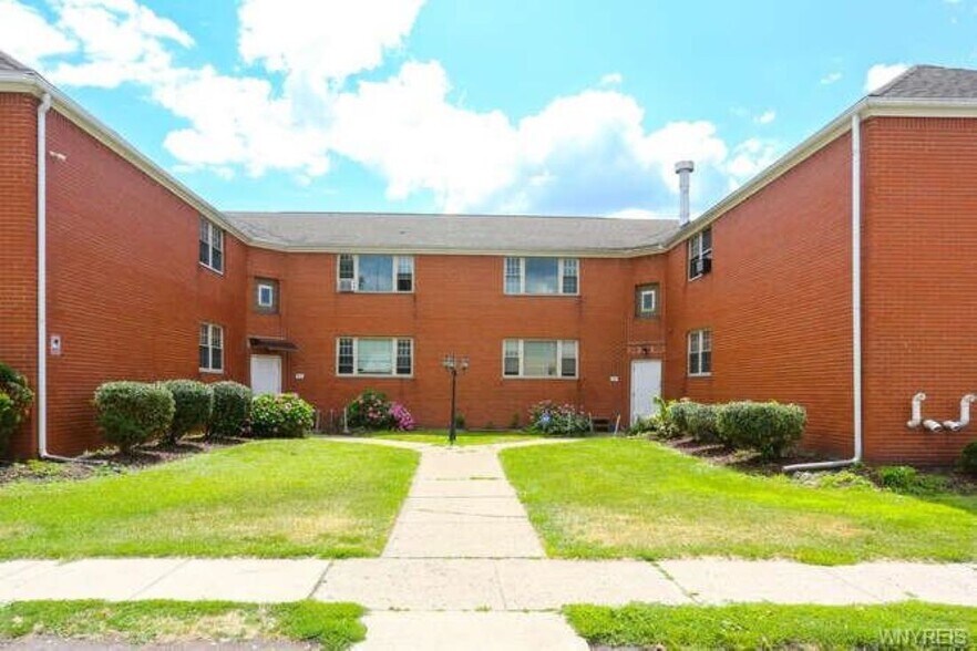 More Photos Of 128 Colton Ave, Lackawanna Apartments For Sale