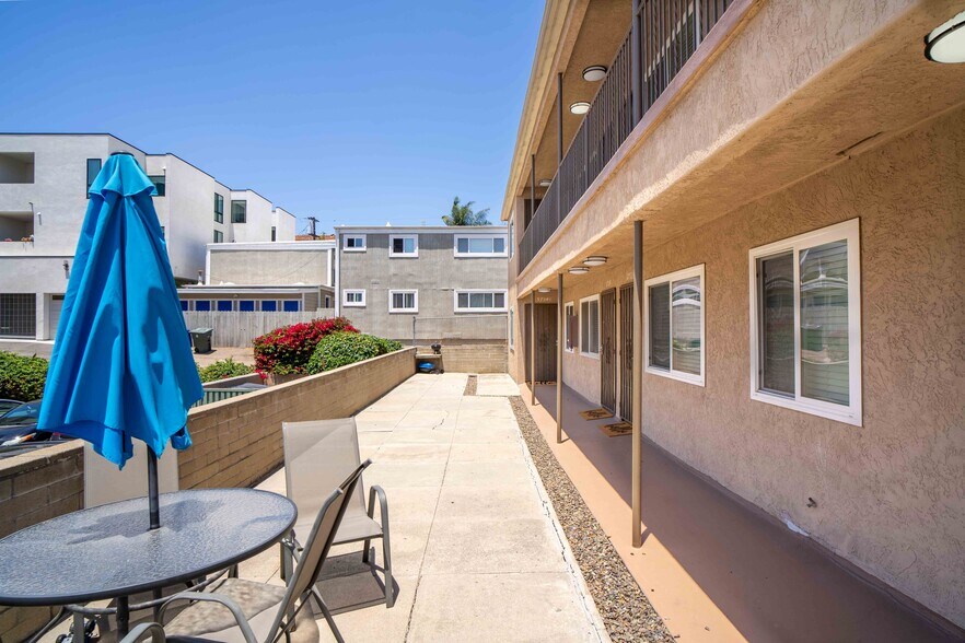 More Photos Of 5752-5758 Riley St, San Diego Apartments For Sale