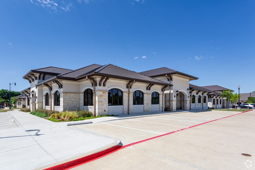 More Photos Of 8501 Wade Blvd, Frisco Medical For Sale