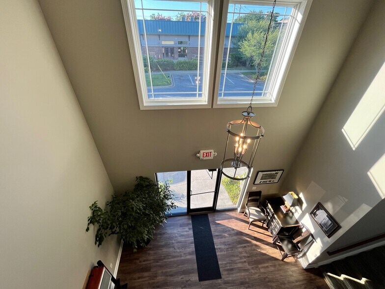 More Photos Of 421 S Church St, Hendersonville Office For Sale
