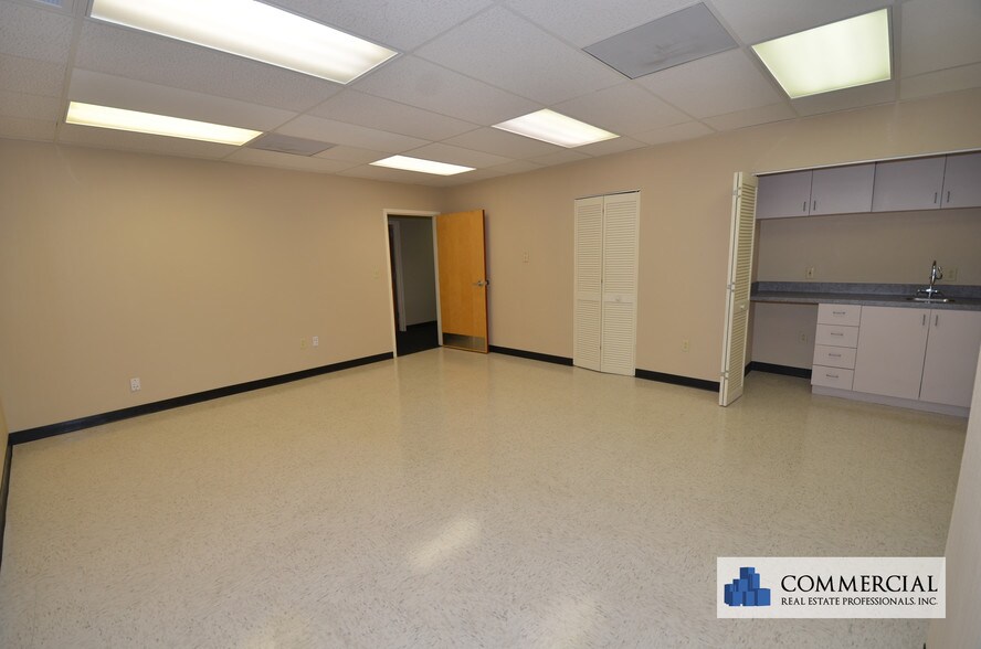 More Photos Of 7350 Sand Lake Commons Blvd, Orlando Medical For Lease