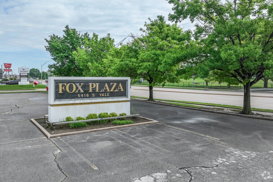 More Photos Of 5416 S Yale Ave, Tulsa Office For Lease