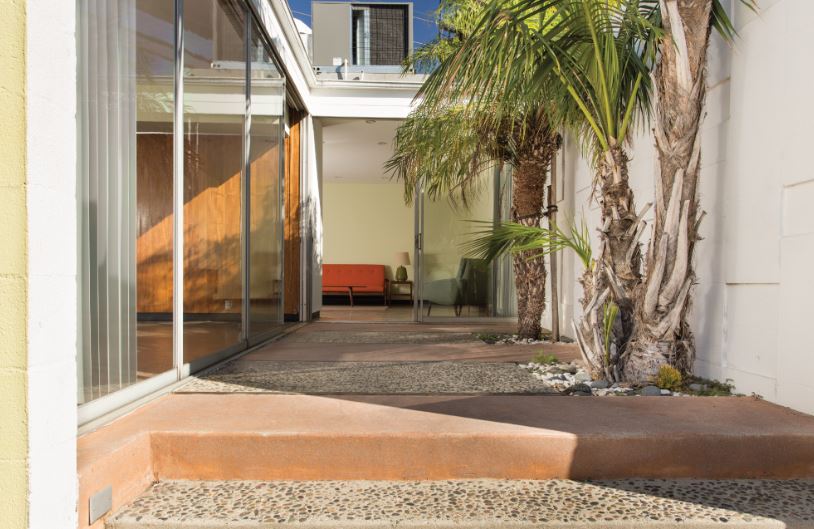 More Photos Of 5200 Venice Blvd, Los Angeles Loft Creative Space For Lease