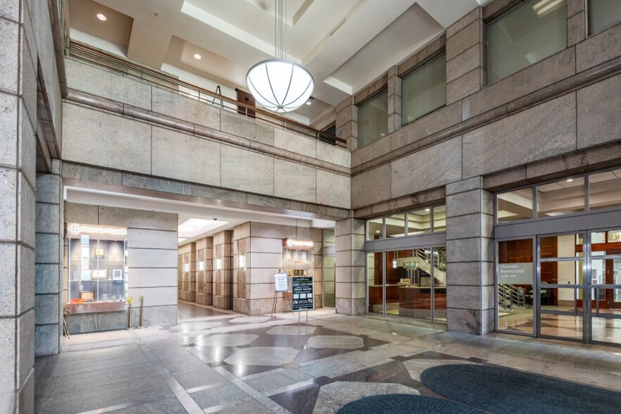 More Photos Of 110 N Main St, Dayton Office For Lease
