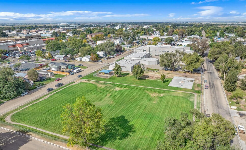 More Photos Of 503, 511, & 516 N 11th Avenue & E. Elgin Street, Caldwell Schools For Sale