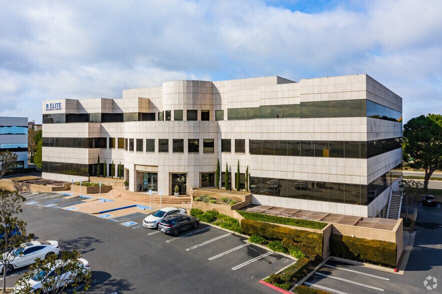 More Photos Of 8 Corporate Park, Irvine Office For Lease