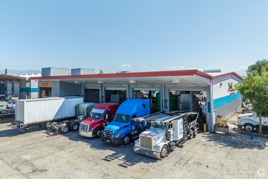 More Photos Of 15516 Valley Blvd, Fontana Truck Terminal For Lease