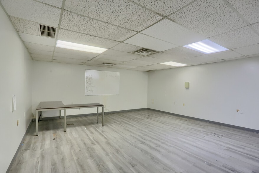 More Photos Of 144-148 Pennsylvania Ave, Charleroi Food Processing For Sale