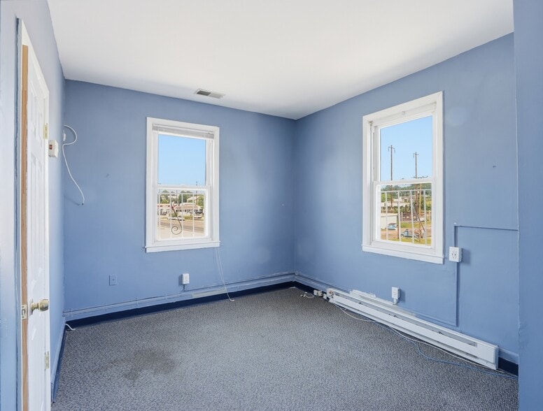 More Photos Of 4405 Leeds Ave, Baltimore Office Residential For Sale