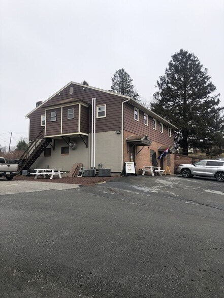 More Photos Of 401 Linden St, Columbia General Retail For Sale