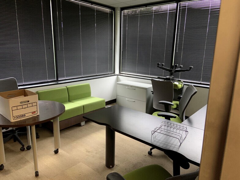 More Photos Of 502 Valley Rd, Wayne Office For Lease