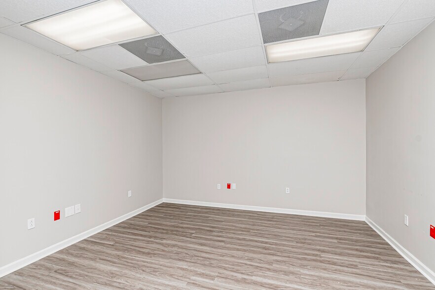More Photos Of 7423 Picardy Ave, Baton Rouge Medical For Lease