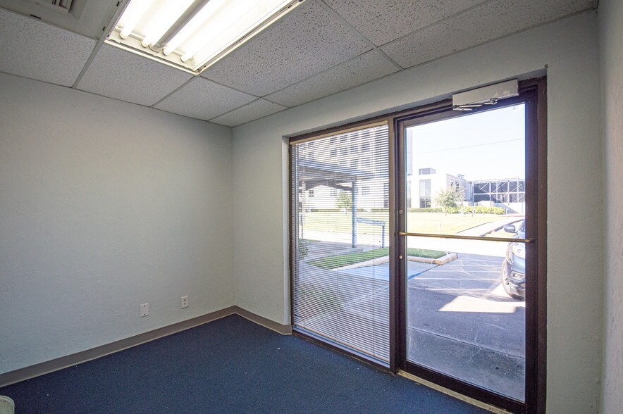 More Photos Of 13414 Medical Complex Dr, Tomball Medical For Lease
