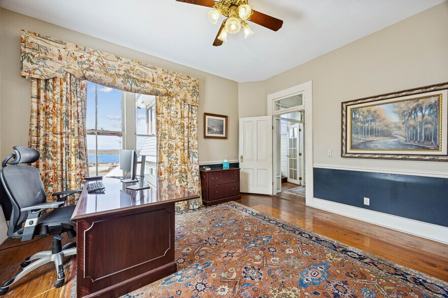 More Photos Of 501 N 3rd St, Fernandina Beach Office For Sale