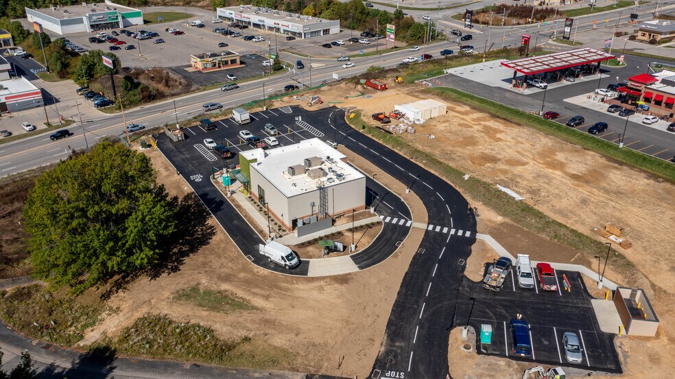 More Photos Of 47 Holiday Inn Rd, Clarion Restaurant For Sale