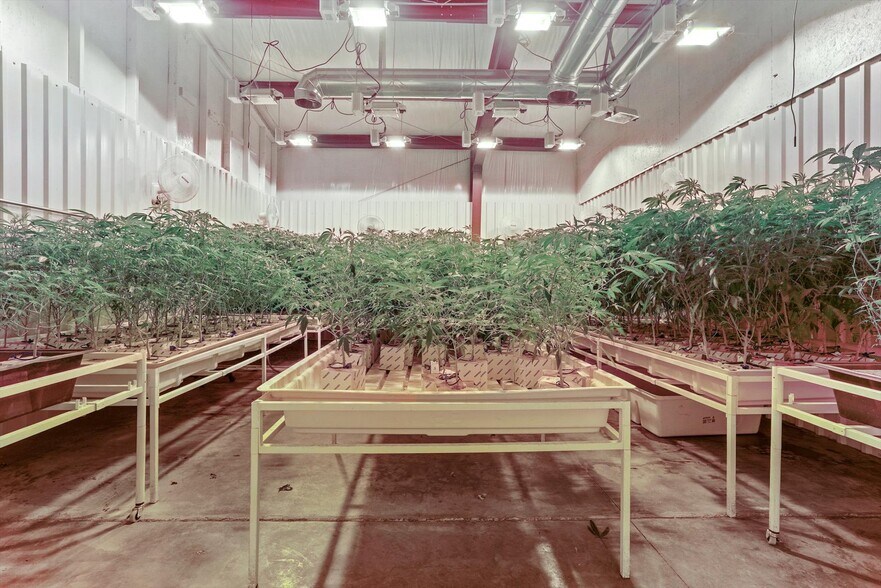 More Photos Of 12670 S Highway 48, Bristow Warehouse For Sale