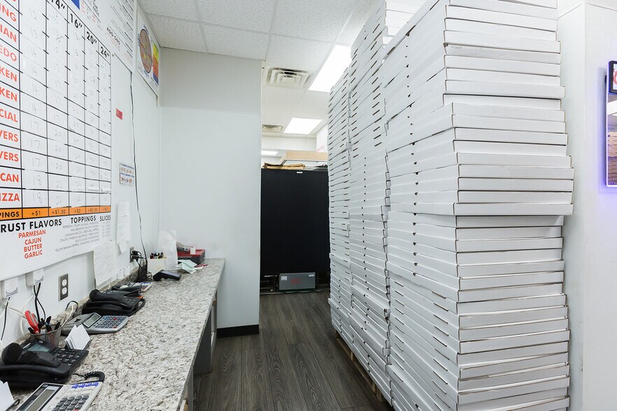 More Photos Of 1140 Kermit St, Plainview Restaurant For Sale