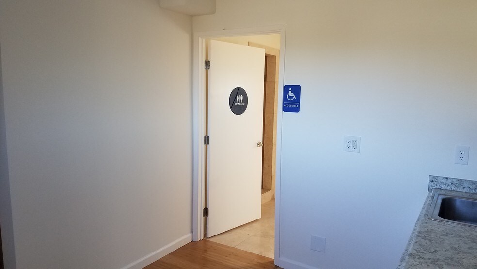 More Photos Of 7575 El Camino Real, Atascadero Office For Lease