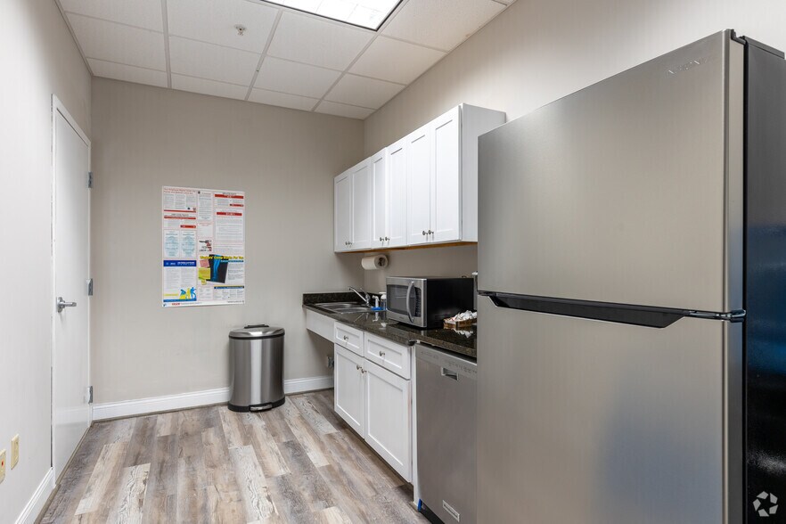 Photo of 4th Floor Ste 406