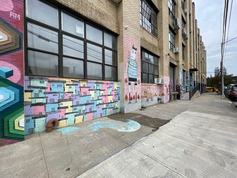 More Photos Of 195 Morgan Ave, Brooklyn Loft Creative Space For Lease