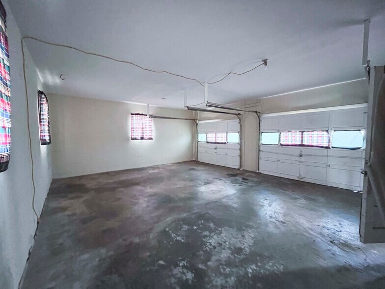 More Photos Of 1001 E Lynchburg Salem Tpke, Bedford Office For Sale