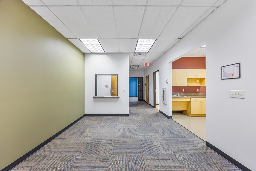 More Photos Of 5500 Murrell Rd, Melbourne Office For Lease