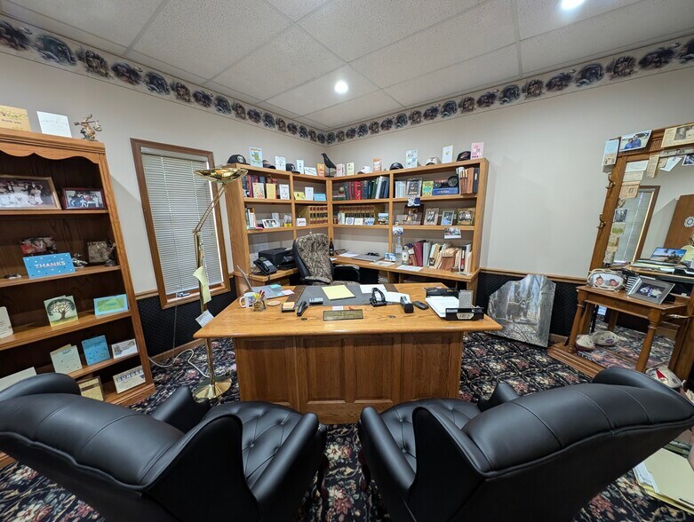 More Photos Of 2745 Nesbitt Ave, Akron Loft Creative Space For Sale