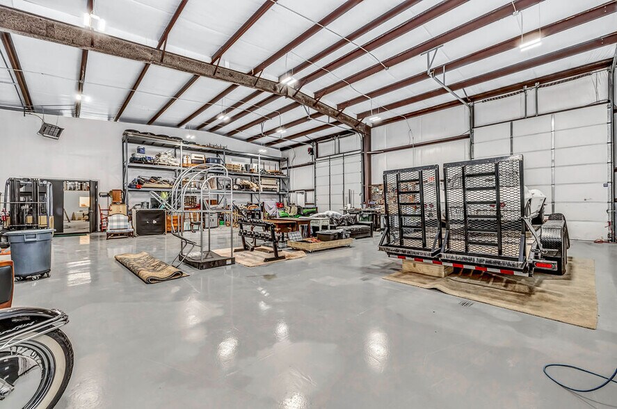 More Photos Of 3095 Homeward Way, Fairfield Warehouse For Lease