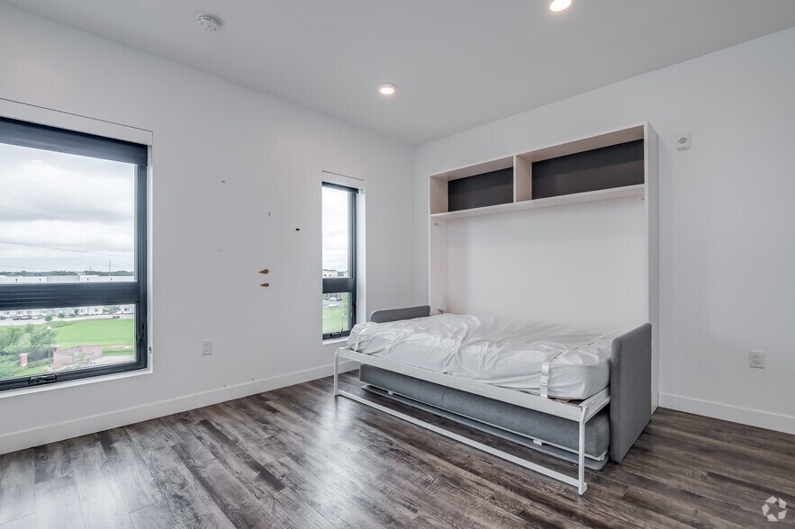 More Photos Of 155 Jackson St, Oshkosh Apartments For Lease