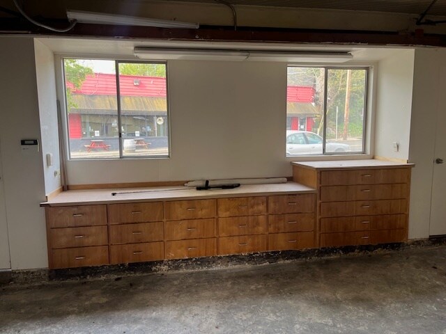 More Photos Of 7981 SE 17th Ave, Portland Freestanding For Sale